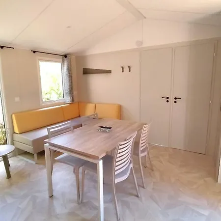 Mobil-home, Animaux Admis - 4 Pers. - Api-1-52-2358 Chaille-Les-Marais